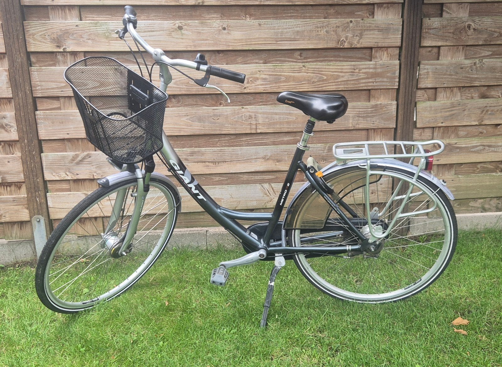 Giant Metro CS2 Damesfiets met 7 versnellingen, Fietsen en Brommers, Fietsen | Dames | Damesfietsen, Velgrem, Versnellingen, 53 tot 56 cm