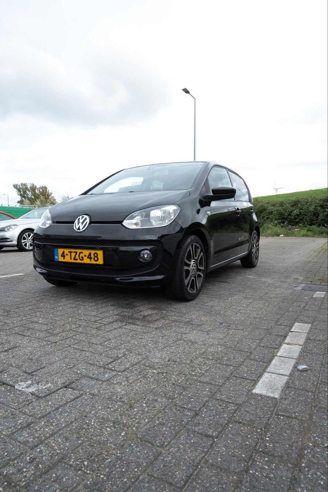 Volkswagen up! NAP 1.0 44KW/60PK 5-DRS 2014 Zwart, Voorwielaandrijving, Up!, 840 kg, 4 stoelen