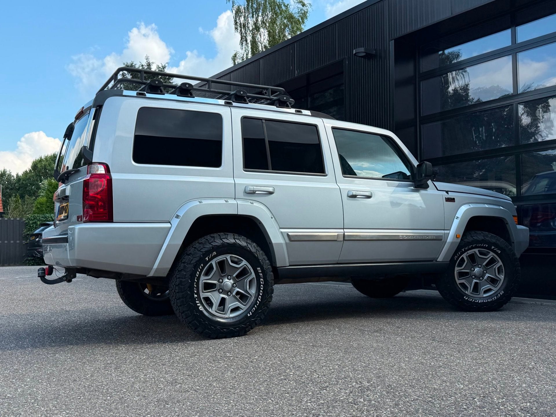 Jeep Commander 5.7 V8 Hemi Limited 7P Uniek!, Auto's, Jeep, Automaat, Gebruikt, 8 cilinders, Commander
