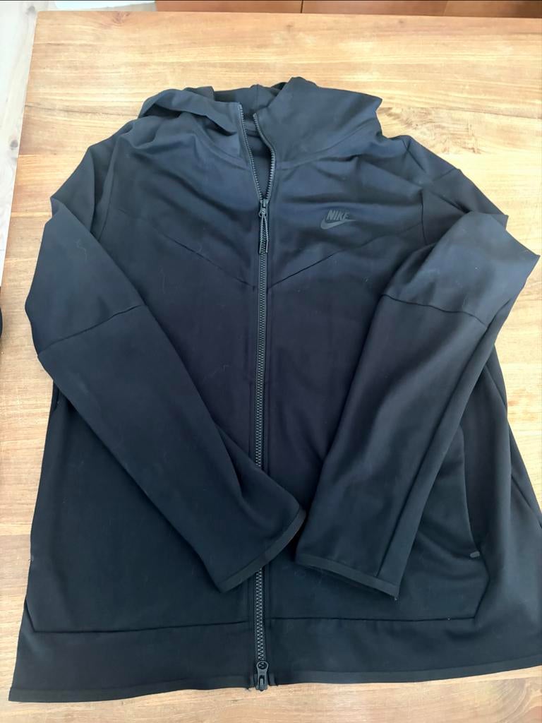 Nike Tech Fleece Hoodie Zwart maat XL, Ophalen of Verzenden, Zo goed als nieuw, Maat 56/58 (XL), Zwart