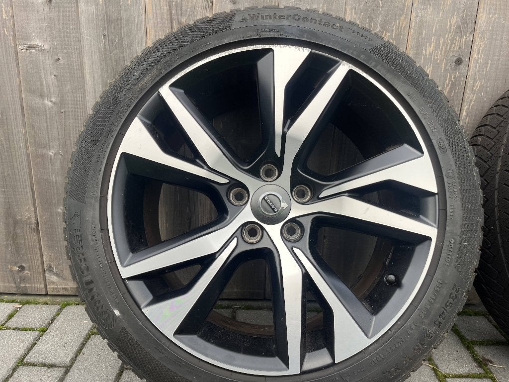 Set winterbanden op velgen Volvo V60, Auto-onderdelen, Ophalen, Gebruikt, 17 inch, Winterbanden