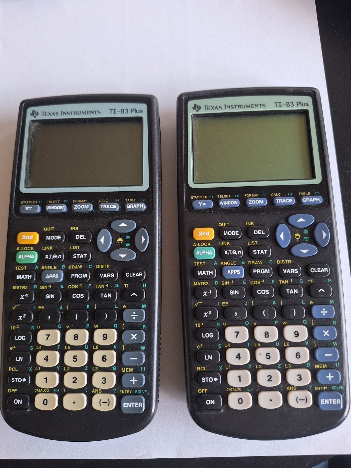 Taxas Instruments TI-83 Plus. Beide voor 15, Diversen, Rekenmachines, Ophalen of Verzenden