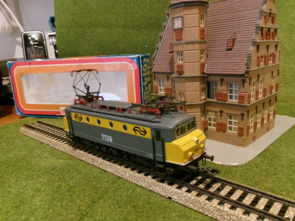 Marklin NS 1100 3324 OVP botsneus Verzenden kan ook, Ophalen, Wisselstroom, Locomotief, Analoog