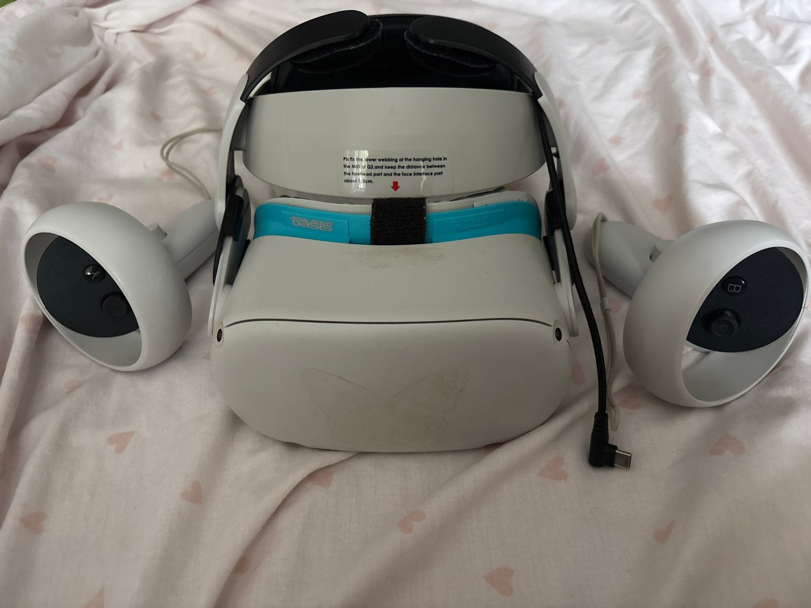 Oculus Quest 2 met BoboVR headstrap en 1 batterij, Ophalen of Verzenden, Gebruikt, VR-bril, Overige platformen