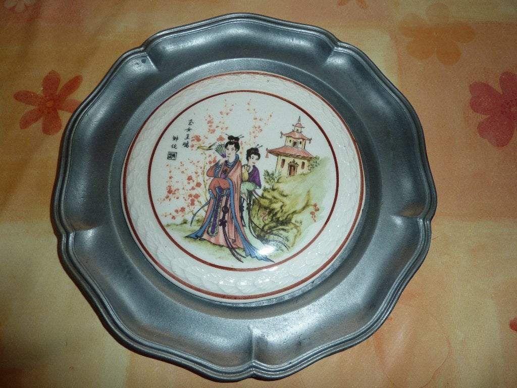 japanse schotel wandbord met tin, Ophalen of Verzenden