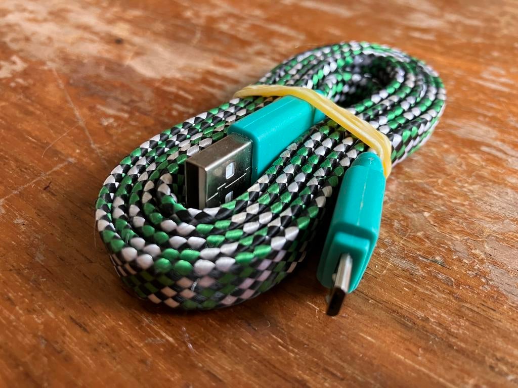 USB-A naar Micro-USB kabel 100cm groen Chromecast / USB DAC, Ophalen of Verzenden, Gebruikt, Minder dan 2 meter, Overige kabels