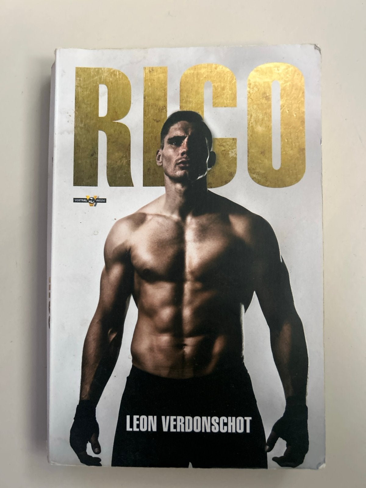 Rico Verhoeven biografie - Leon Verdonschot, Ophalen of Verzenden, Gelezen, Vechtsport
