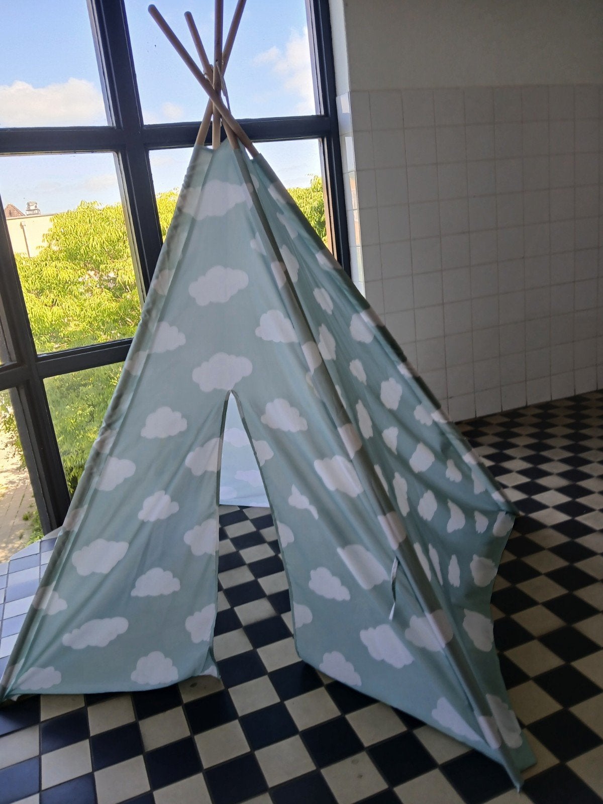 Speeltent wigwam, Ophalen, Zo goed als nieuw, Hout