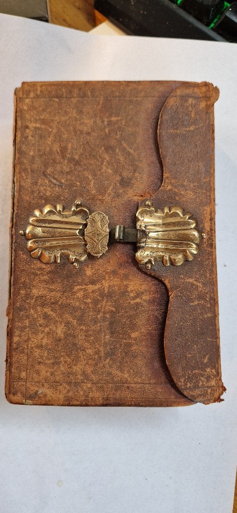 Antiek Psalm en Gezangenboek 1854 met gegraveerd gouden slot, Ophalen of Verzenden
