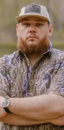 2 luke Combs tickets (zitplaatsen) zaterdag 11 juli, Twee personen, Juli