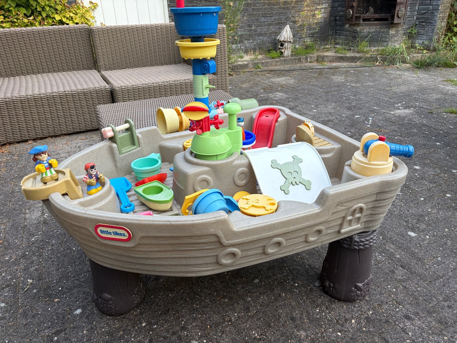 Little Tikes Piraten Water- en Zandtafel, Ophalen, Gebruikt