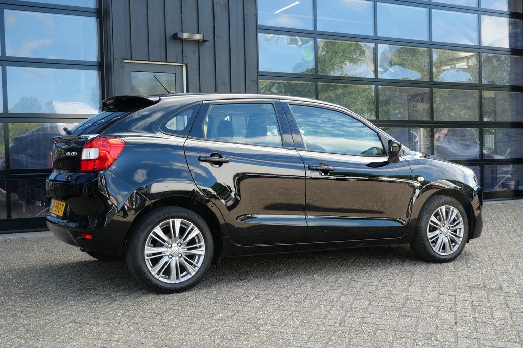 Suzuki Baleno 1.2 Exclusive Automaat | NL-Auto | Cruise | Ai, Stof, Gebruikt, 4 cilinders, Origineel Nederlands