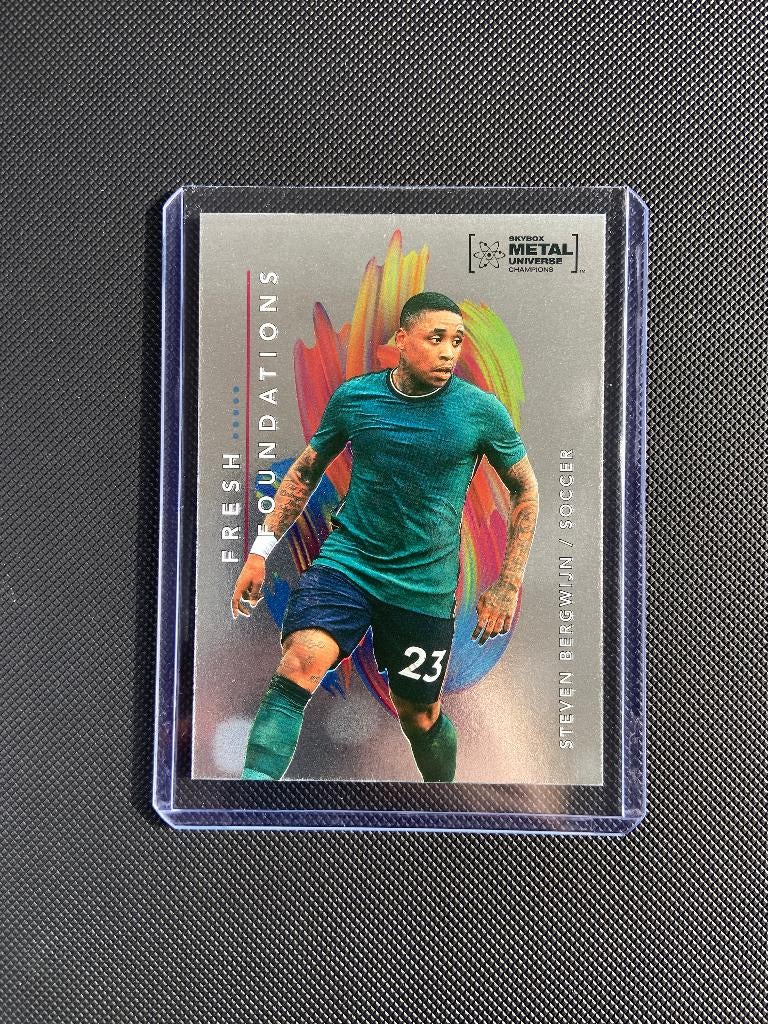 2022 Skybox Metal Steven Bergwijn Fresh Foundations, Verzenden, Zo goed als nieuw, Buitenlandse clubs, Spelerskaart
