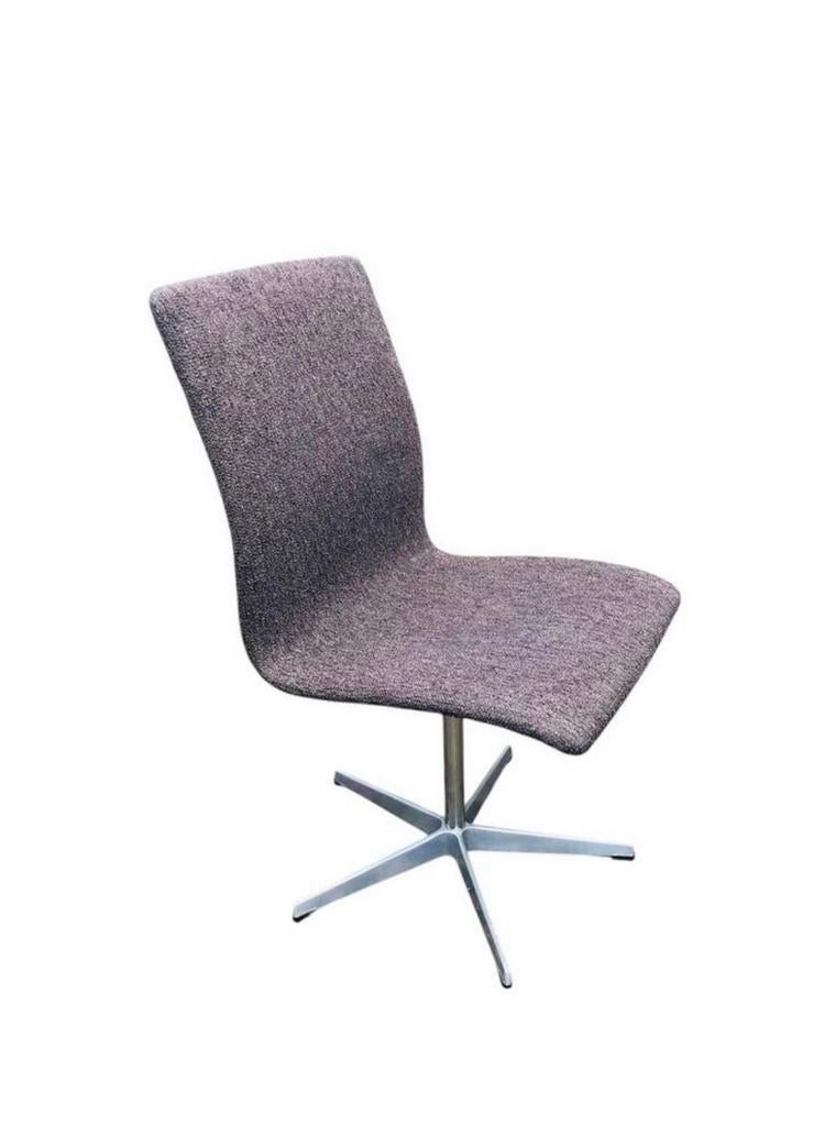 Vintage retro Fritz Hansen Arne Jacobsen bureau stoel, Bruin, Ophalen of Verzenden, Zo goed als nieuw, Eén