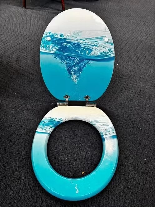 NIEUW! Wc- bril water design hout €17,99, Huis en Inrichting, Ophalen of Verzenden, Nieuw, Blauw, Overige typen