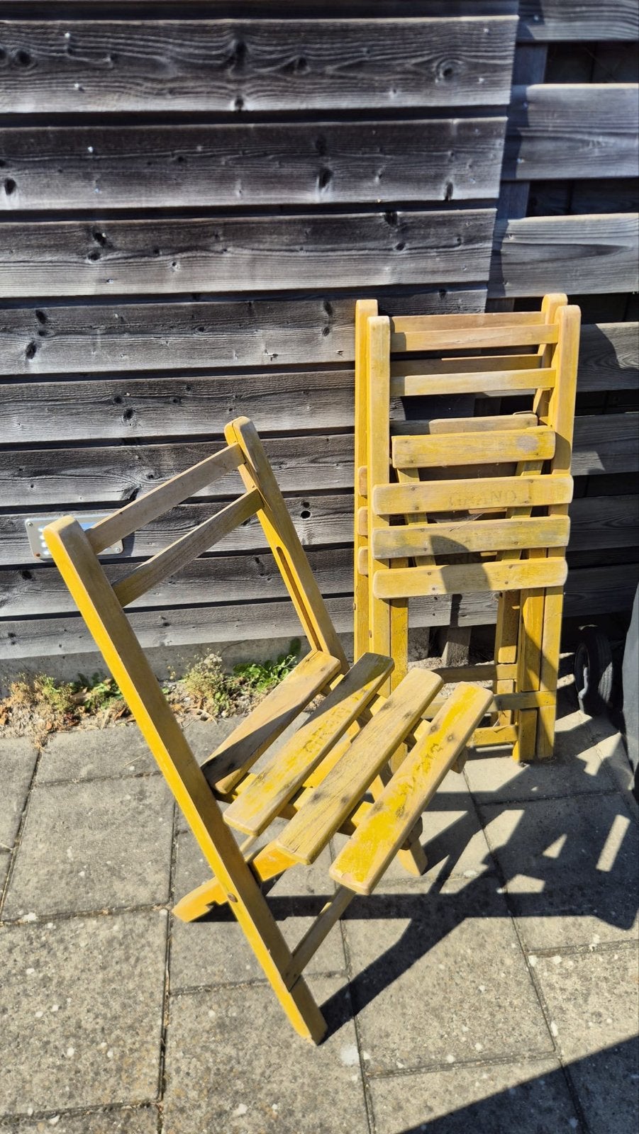 Drie vintage houten klapstoelen / bistrostoelen, Antiek en Kunst, Ophalen
