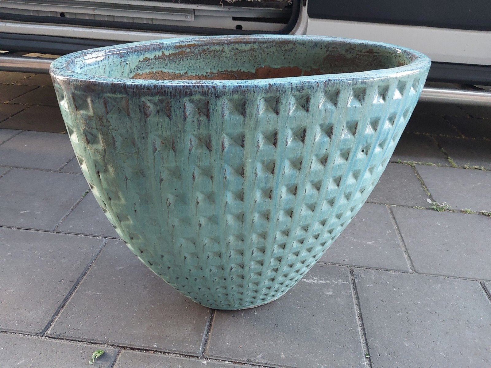 Grote turquoise bloempot met reliëf, Ophalen, Gebruikt, 40 cm of meer, Rond