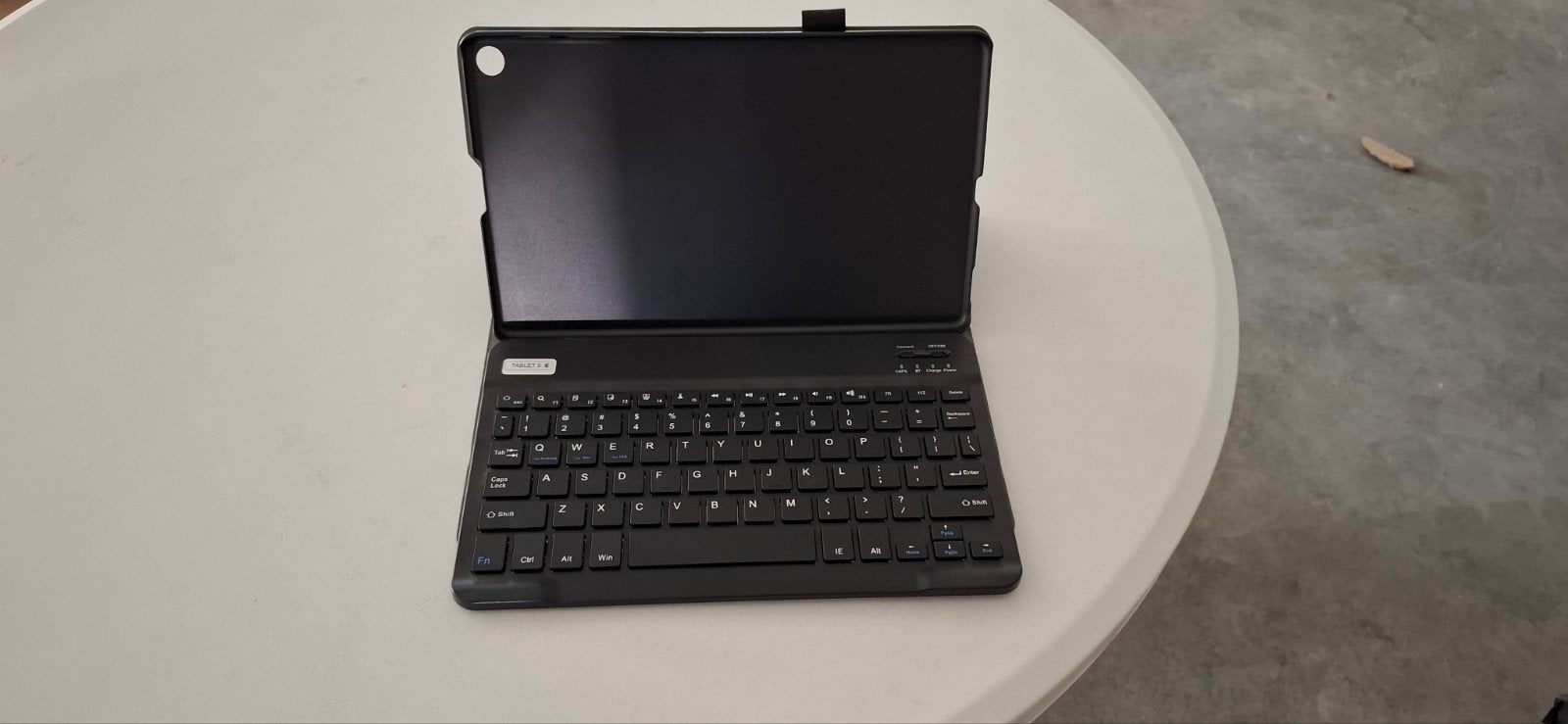 Tablet hoes met toetsenbord, Ophalen, Nieuw, 10 inch, Bescherming voor- en achterkant