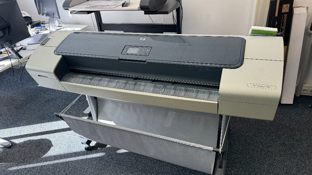 GRATIS. HP Designjet T610 44" kleuren inkjet printer, Computers en Software, Ophalen, Hp, Kleur printen, Printer