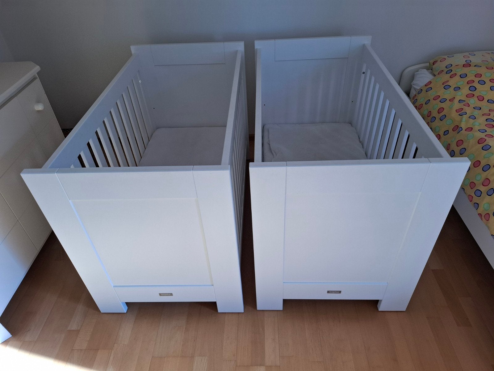 Bopita Ledikantjes (2 stuks) - Wit, Kinderen en Baby's, Ophalen, Zo goed als nieuw, Ledikant