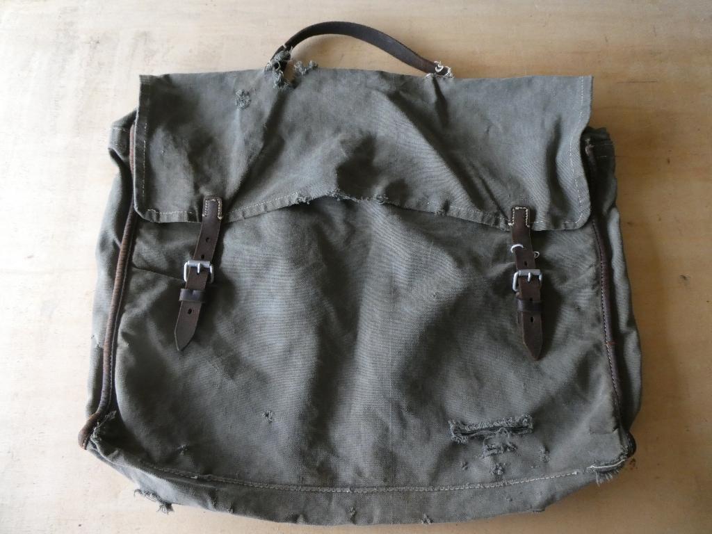 Duitse M31 kledingtas., Verzamelen, Militaria | Tweede Wereldoorlog, Ophalen of Verzenden, Landmacht, Duitsland, Kleding of Schoenen
