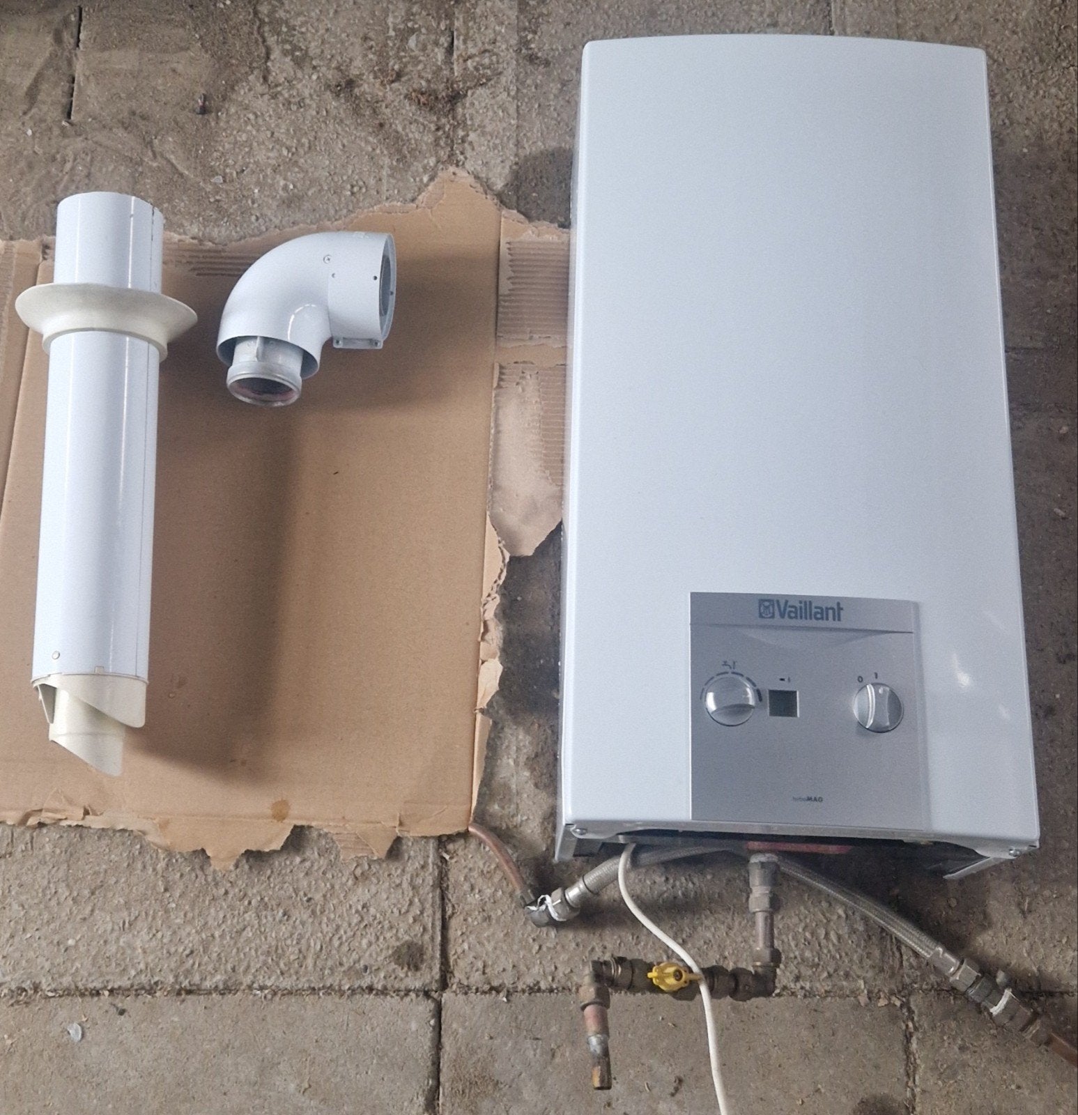 Vaillant turboMAG geiser, Ophalen, Gebruikt, Aardgas, Geiser