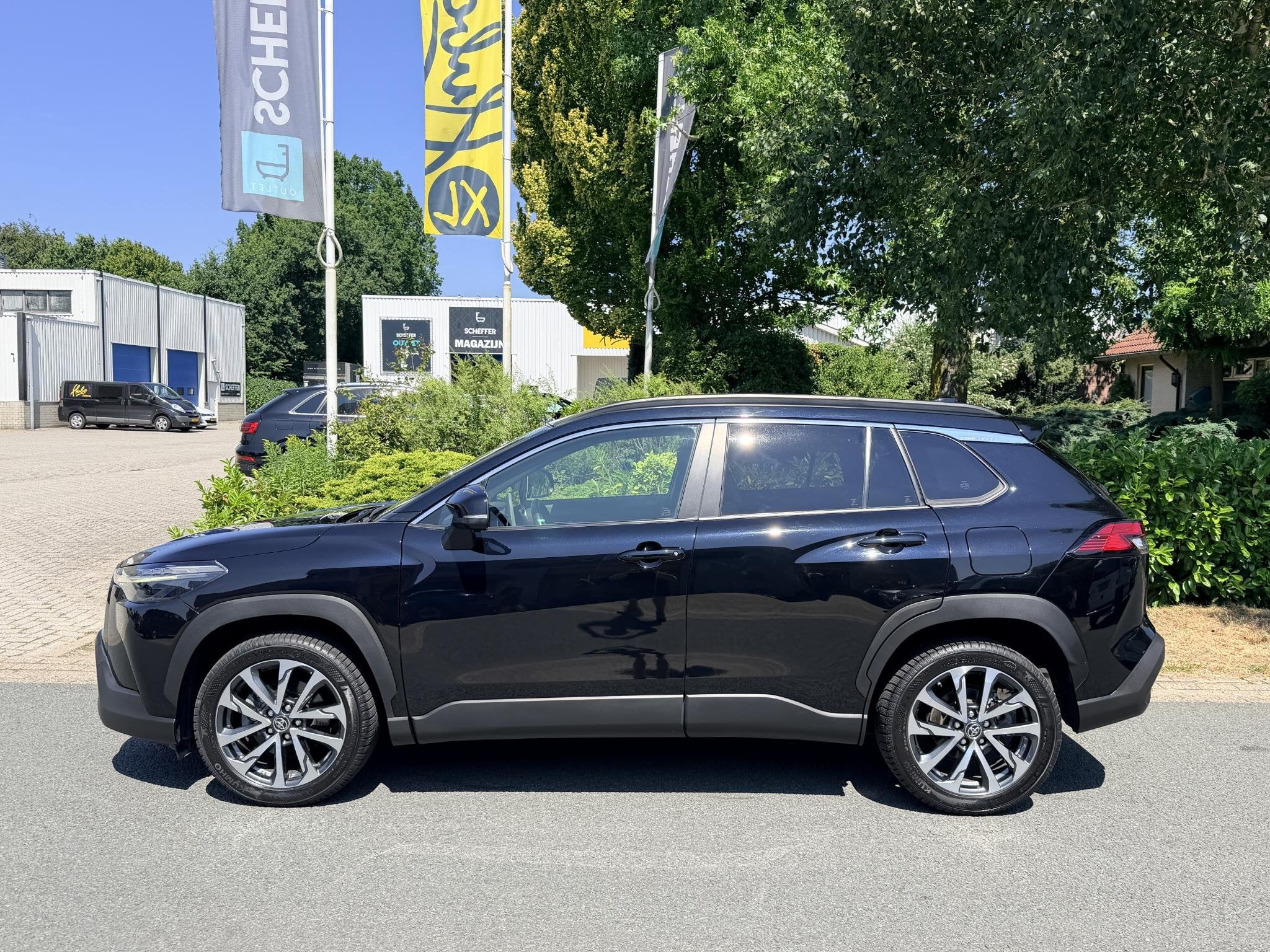 Toyota Corolla Cross 2.0 Hybrid 197PK AWD•Navi•ACC, Auto's, Automaat, Stof, Gebruikt, Euro 6