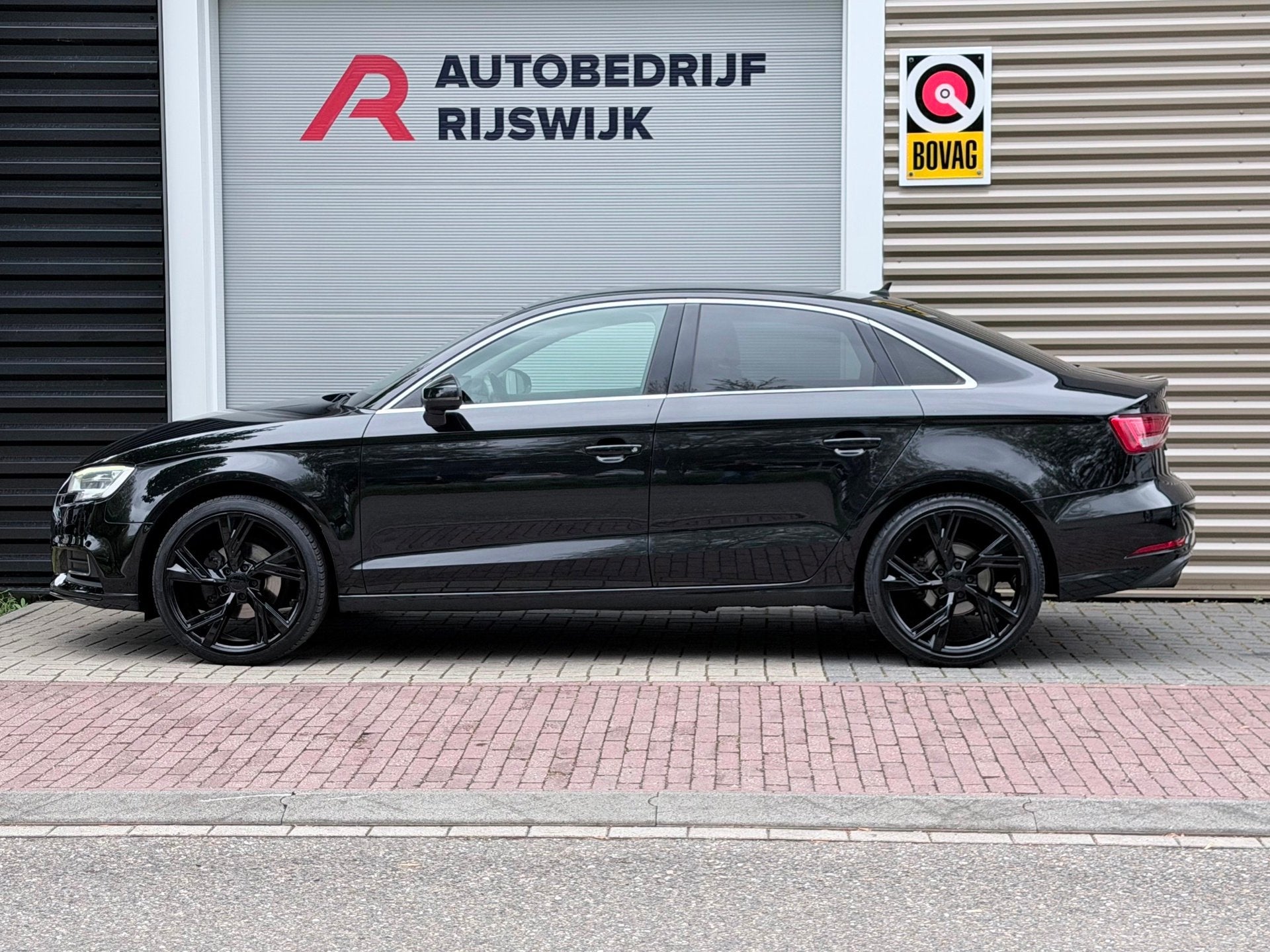Audi A3 Limousine 1.4 TFSI CoD Design Pro Line Plus, Auto's, Gebruikt, Euro 6, 4 cilinders, 150 pk