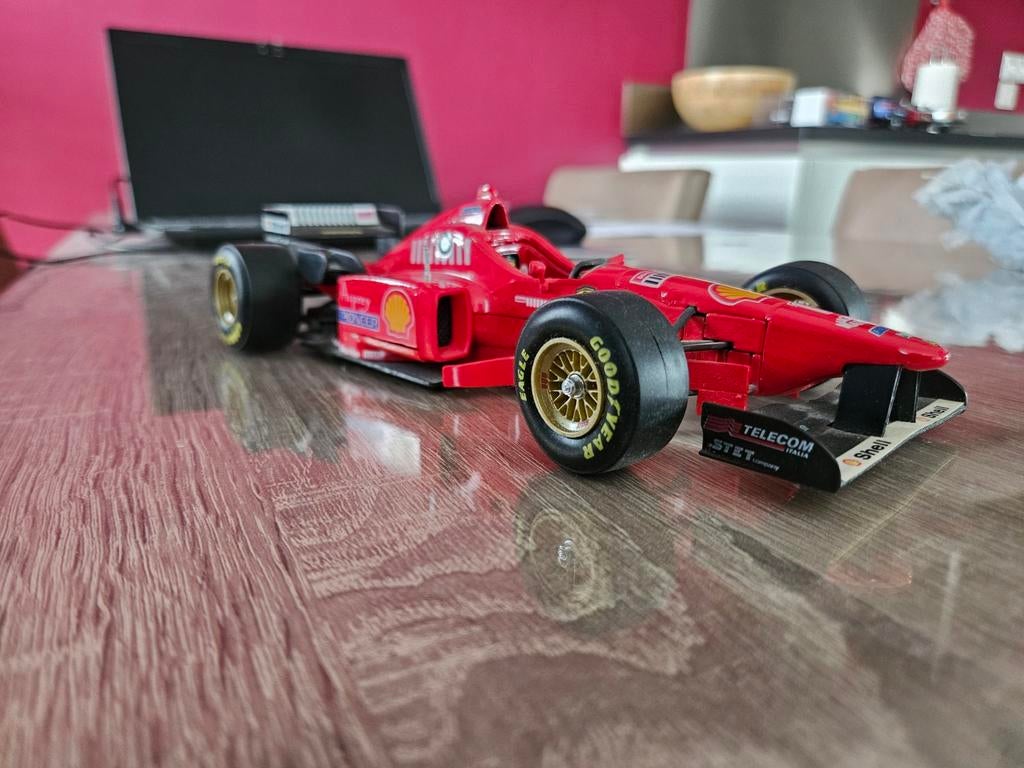 Ferrari F310 1:20, Ophalen of Verzenden, Maisto