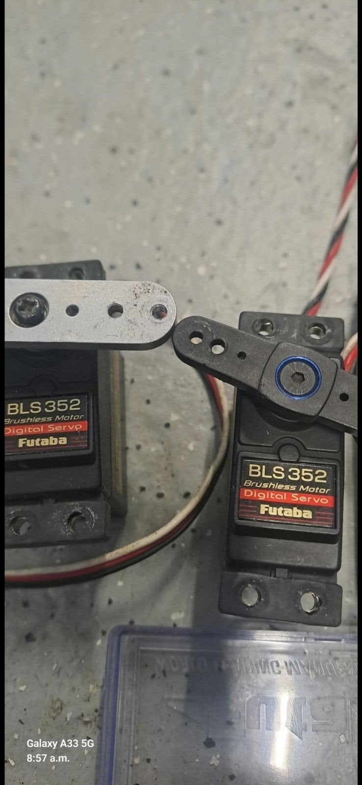 3 x z.g.a.n bls 352 digi futaba servo s brushles nu 40 euro, Ophalen of Verzenden, Nieuw