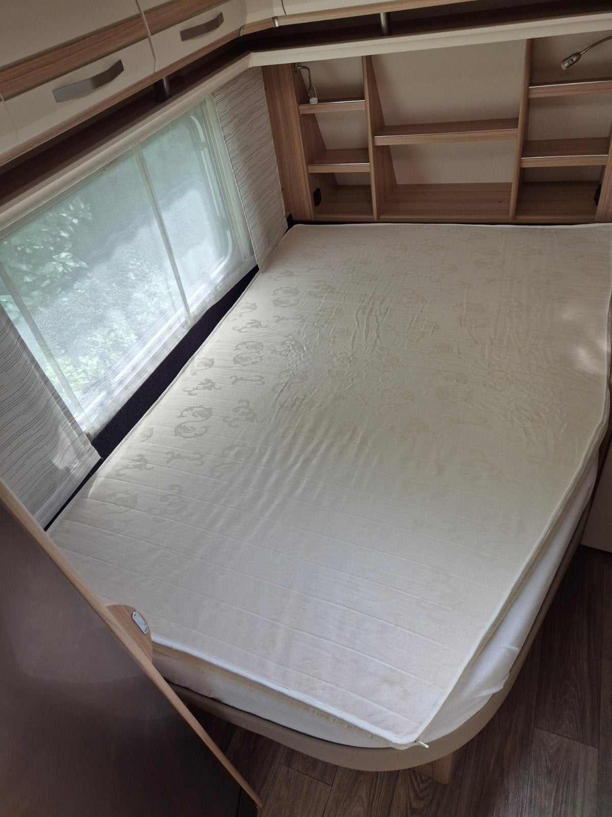 Topper Frans bed, Caravans en Kamperen, Caravan accessoires, Ophalen, Zo goed als nieuw