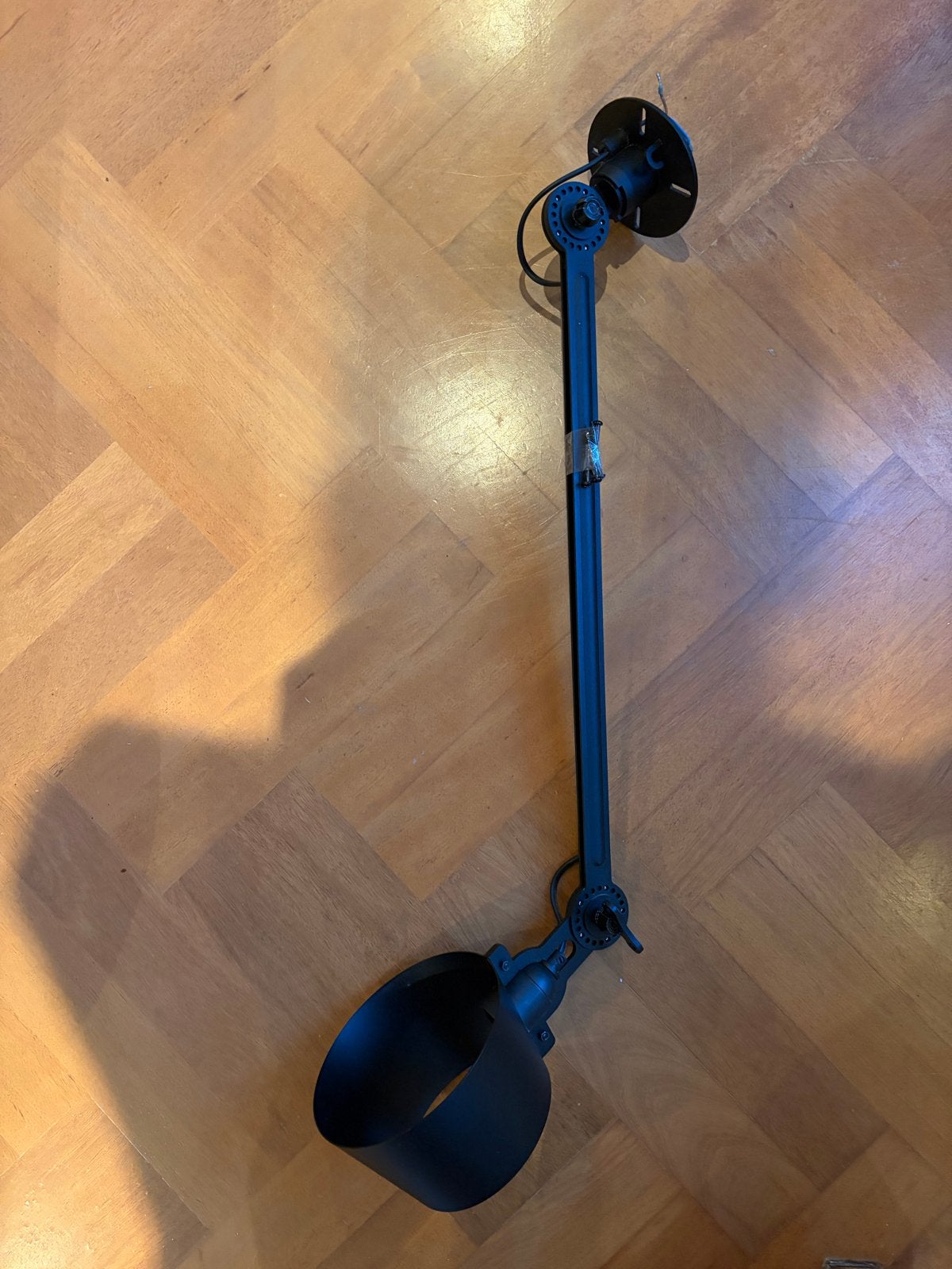 Tonone Bolt Ceiling 1 Arm Sidefit, Smokey Black, Ophalen, Gebruikt, Verstelbaar, Zwart