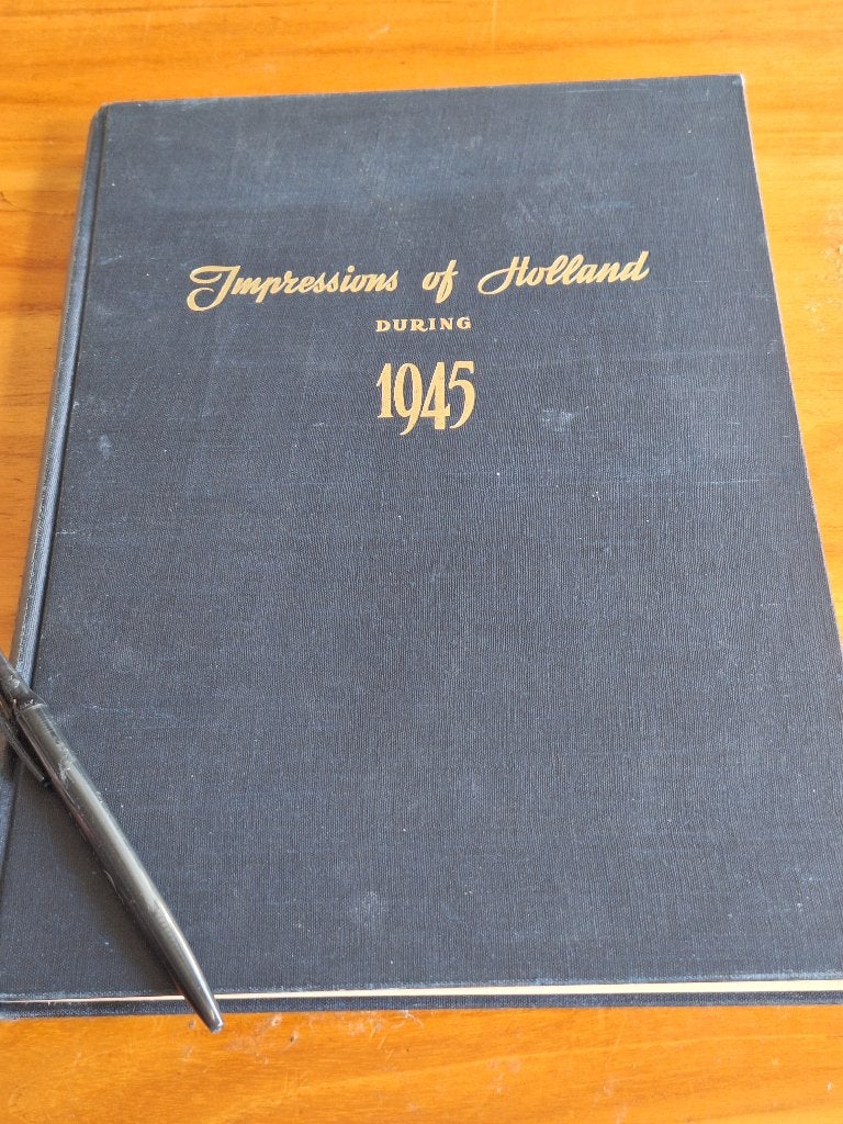 Impressions of Holland During 1945 - Martien Coppens, Ophalen of Verzenden, Martien Coppens, Algemeen, Tweede Wereldoorlog