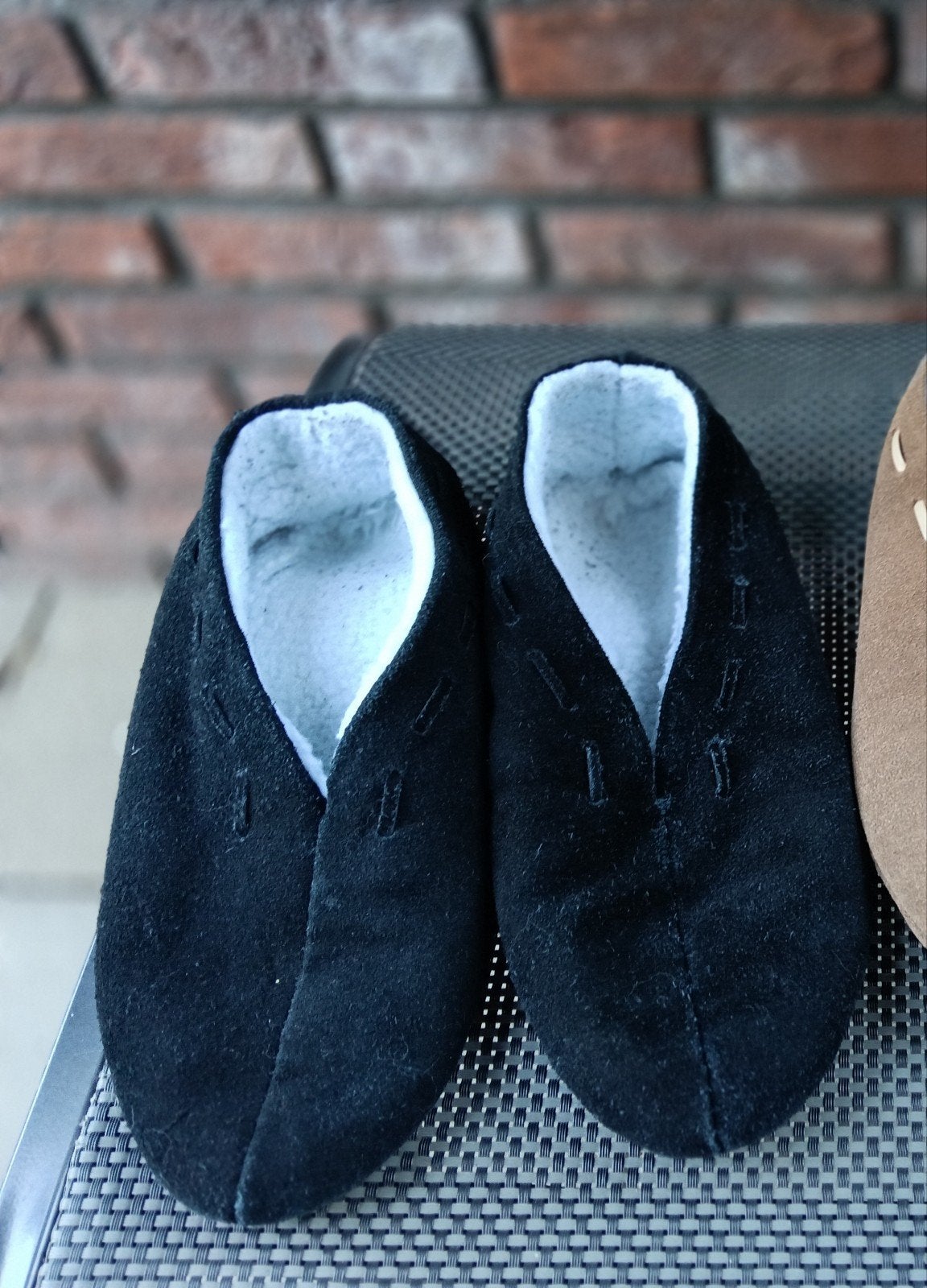 Pantoffels 41/42, Ophalen of Verzenden, Zo goed als nieuw, Pantoffels of Sloffen