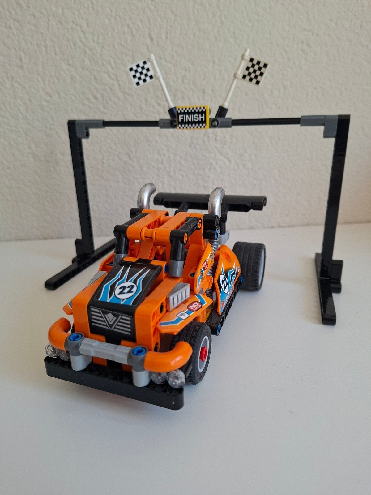 LEGO Technic 42104 Race Truck met finishlijn, Ophalen of Verzenden, Zo goed als nieuw, Overige merken
