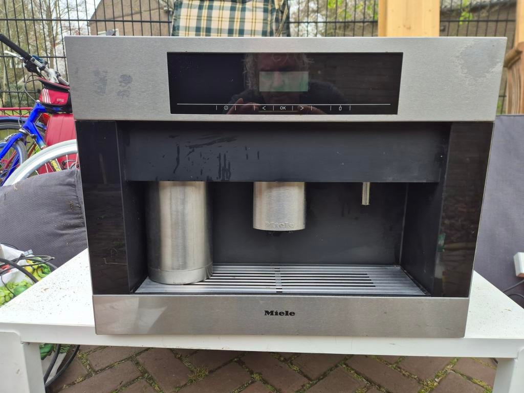 Miele koffiemachine CVA 5060, Ophalen of Verzenden