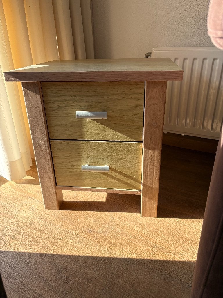 Nachtkastje, Huis en Inrichting, Ophalen, Overige materialen, Gebruikt, Minder dan 45 cm