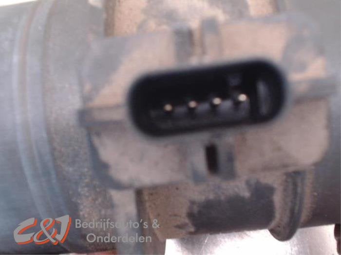 Luchthoeveelheidsmeter van een Volkswagen Transporter, Gebruikt, -, Volkswagen, -