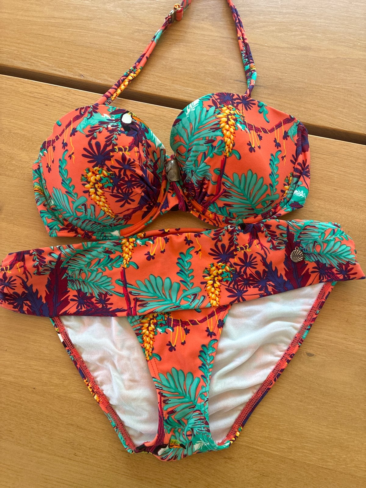 Beachlife Bikini 38C/36-38 Jungle Fever ZGAN, Ophalen of Verzenden, Zo goed als nieuw, Overige kleuren, Bikini