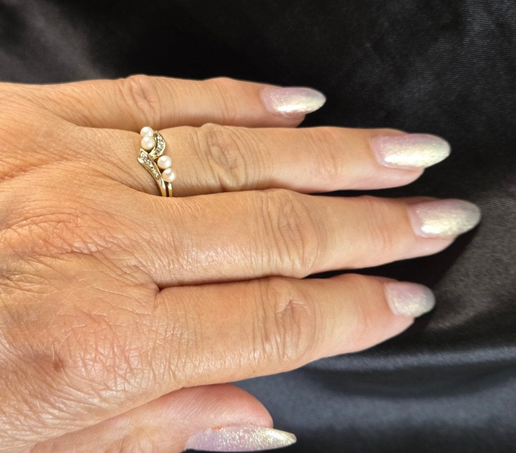 Gouden vintage ring met parels en diamanten. 2026/445, Met edelsteen, ., Ophalen of Verzenden, Zo goed als nieuw