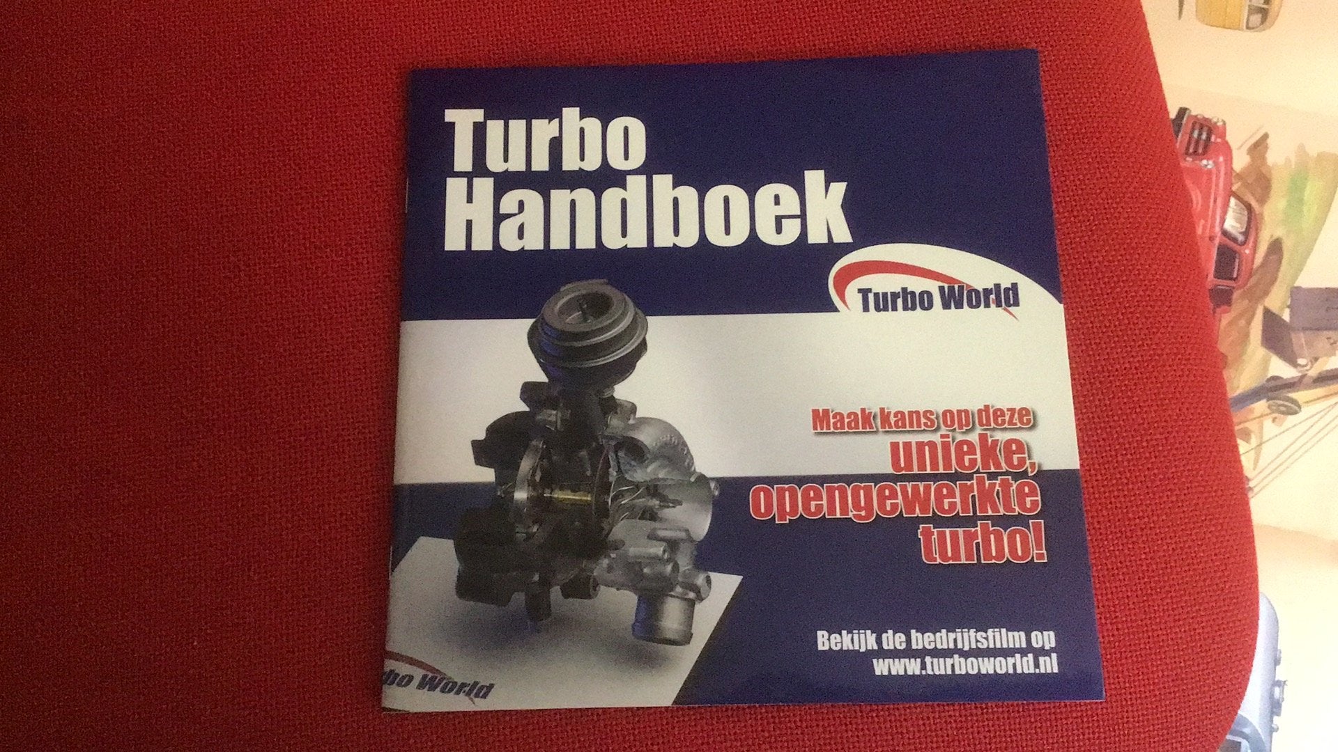 TURBO HANDBOEK TURBO WORLD38 PAGINA,S MOOI GLOSSY ACHTIG, Ophalen of Verzenden, Nieuw, Overige merken