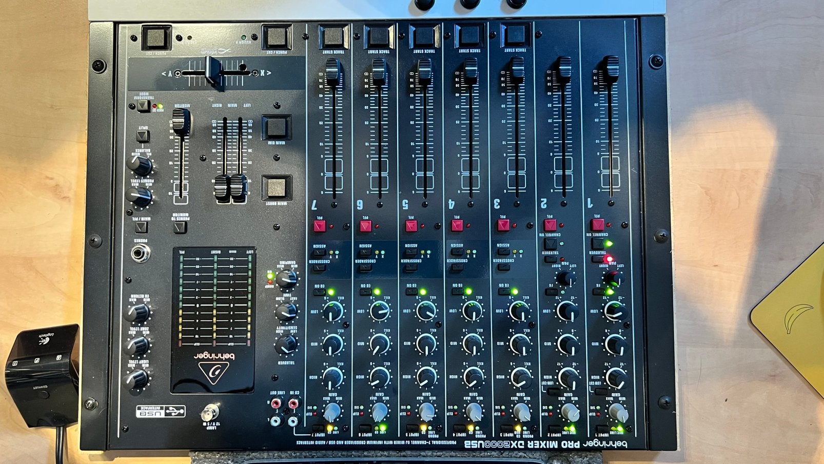 Behringer dx2000 pro, Muziek en Instrumenten, Mengpanelen, Zo goed als nieuw, Ophalen