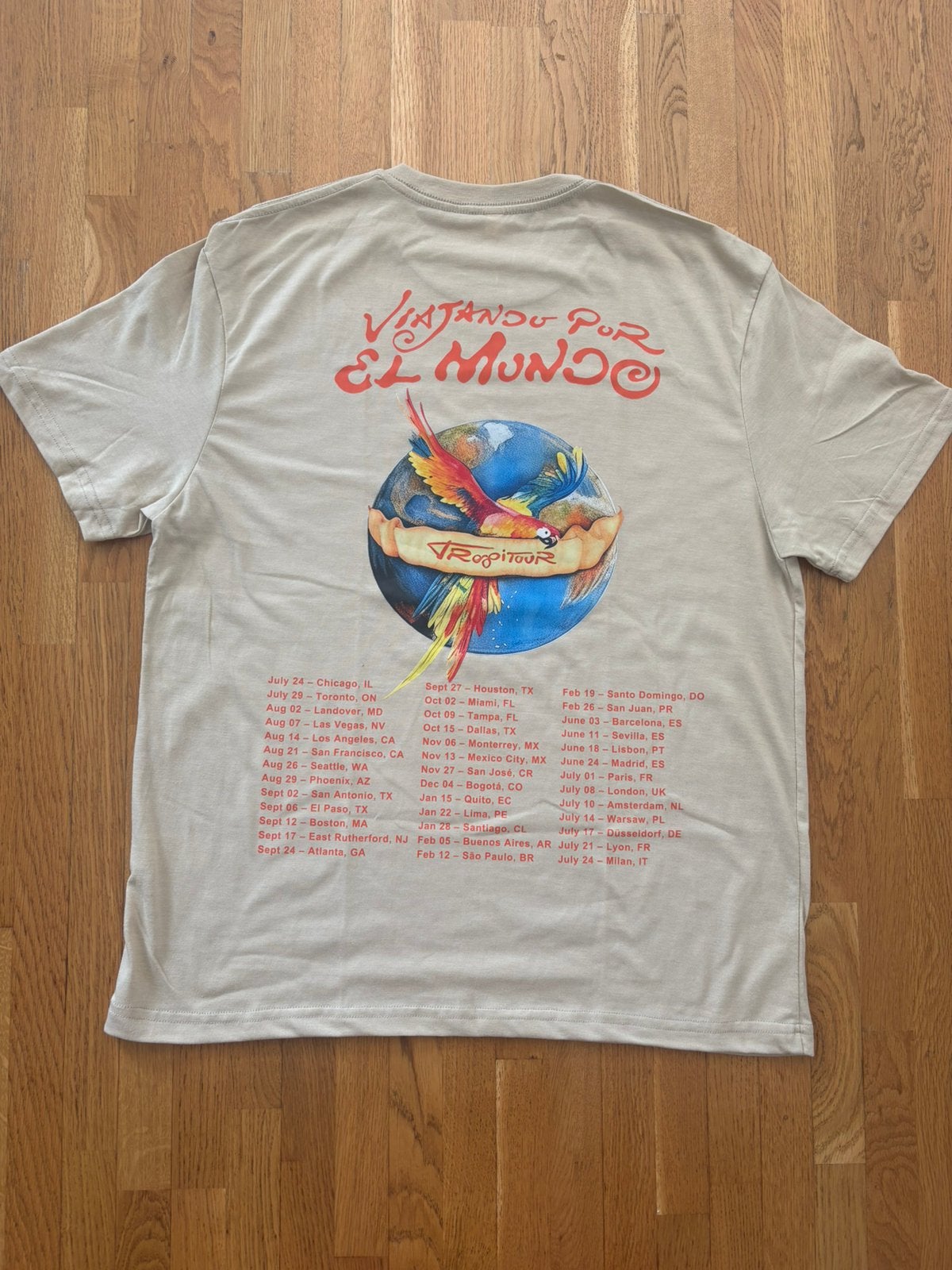 Karol G shirt el mundo, Kleding | Heren, T-shirts, Ophalen of Verzenden, Nieuw