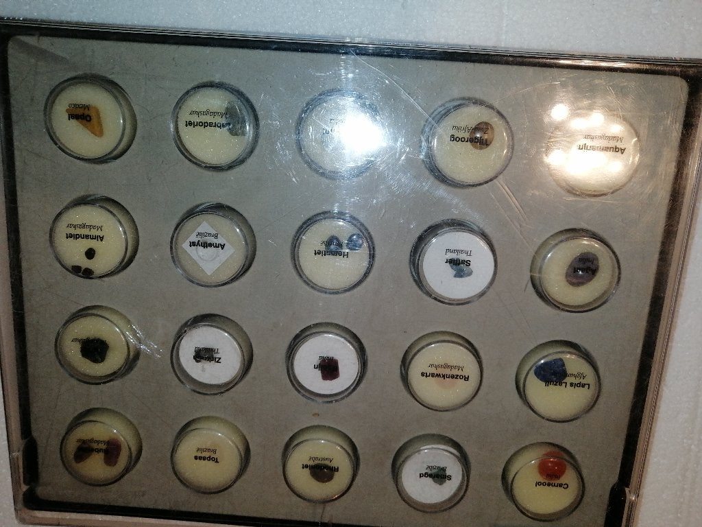Mineralen en edelstenen verzameling , 20stuks, Verzamelen, Ophalen of Verzenden, Mineraal