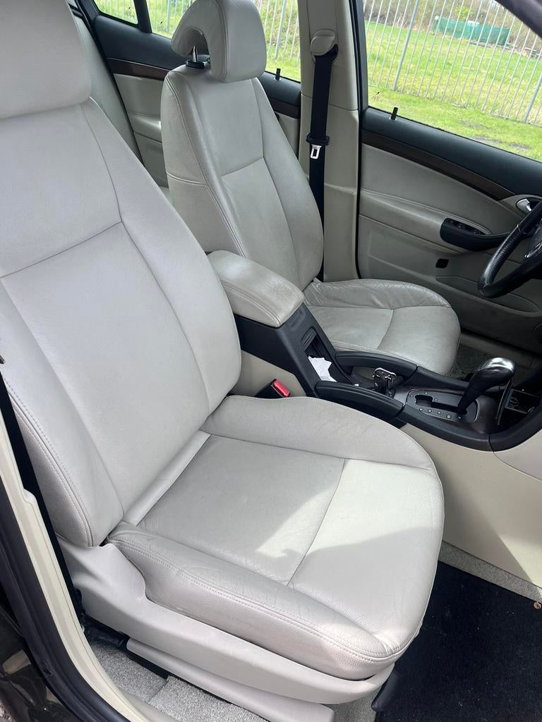 Nette interieur leder bekleding saab 93 sedan 2004, Auto-onderdelen, Interieur en Bekleding, Ophalen of Verzenden, Saab