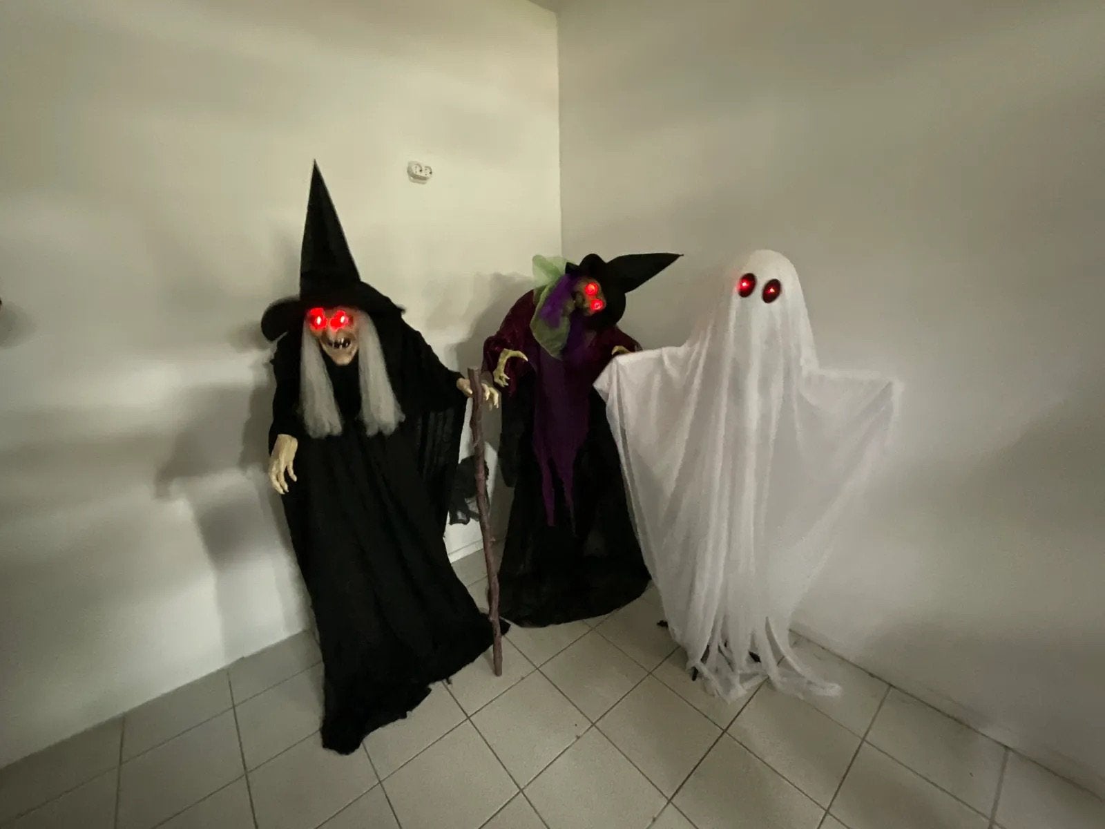 Set van 3 x halloween animatronic poppen, Ophalen of Verzenden, Nieuw, Licht