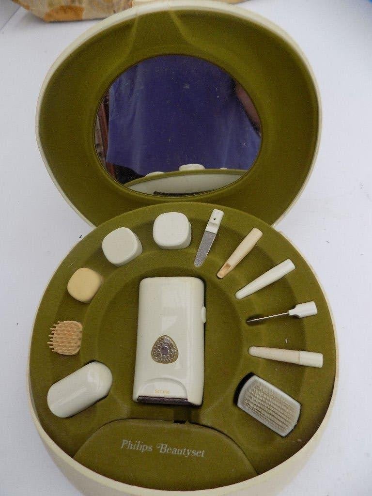 Vintage jaren 70 beauty set in originele koffer met spiegel, Verzamelen, Ophalen of Verzenden, Huis en Inrichting