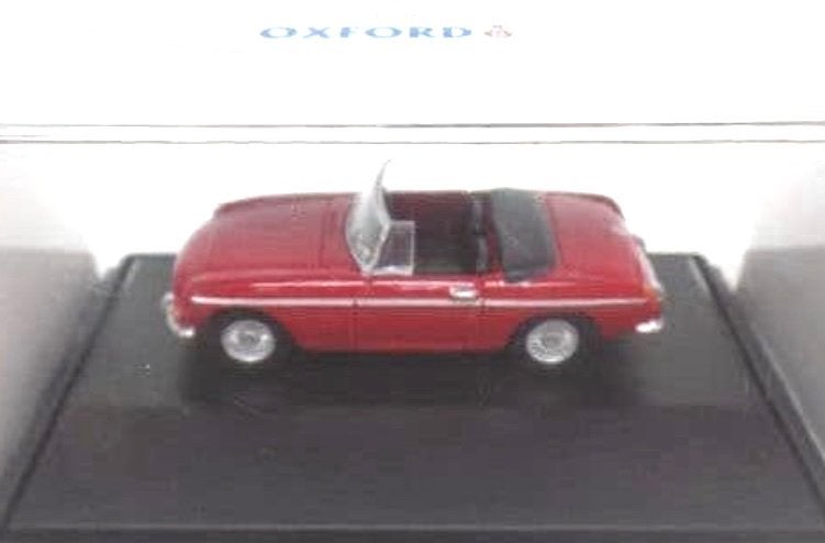 Oxford Diecast 1:76 MGB Roadster Rood Modelauto, Ophalen of Verzenden, Zo goed als nieuw, Overige typen