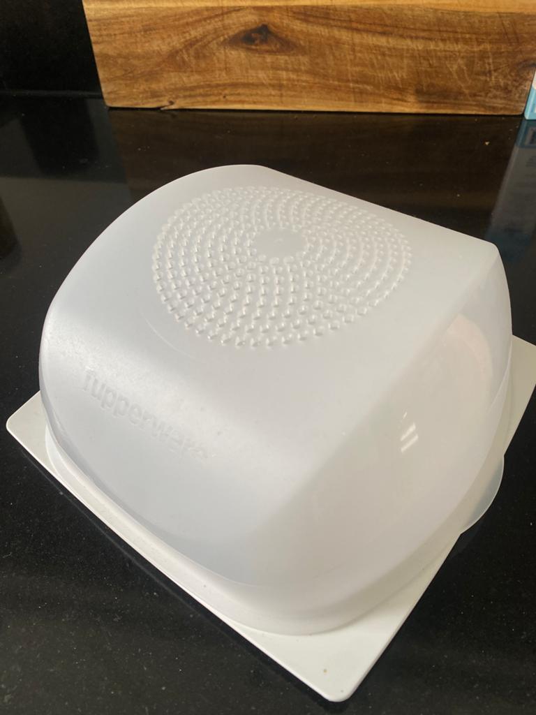Tupperware kaasdoos large vierkant nieuw, Ophalen of Verzenden, Zo goed als nieuw