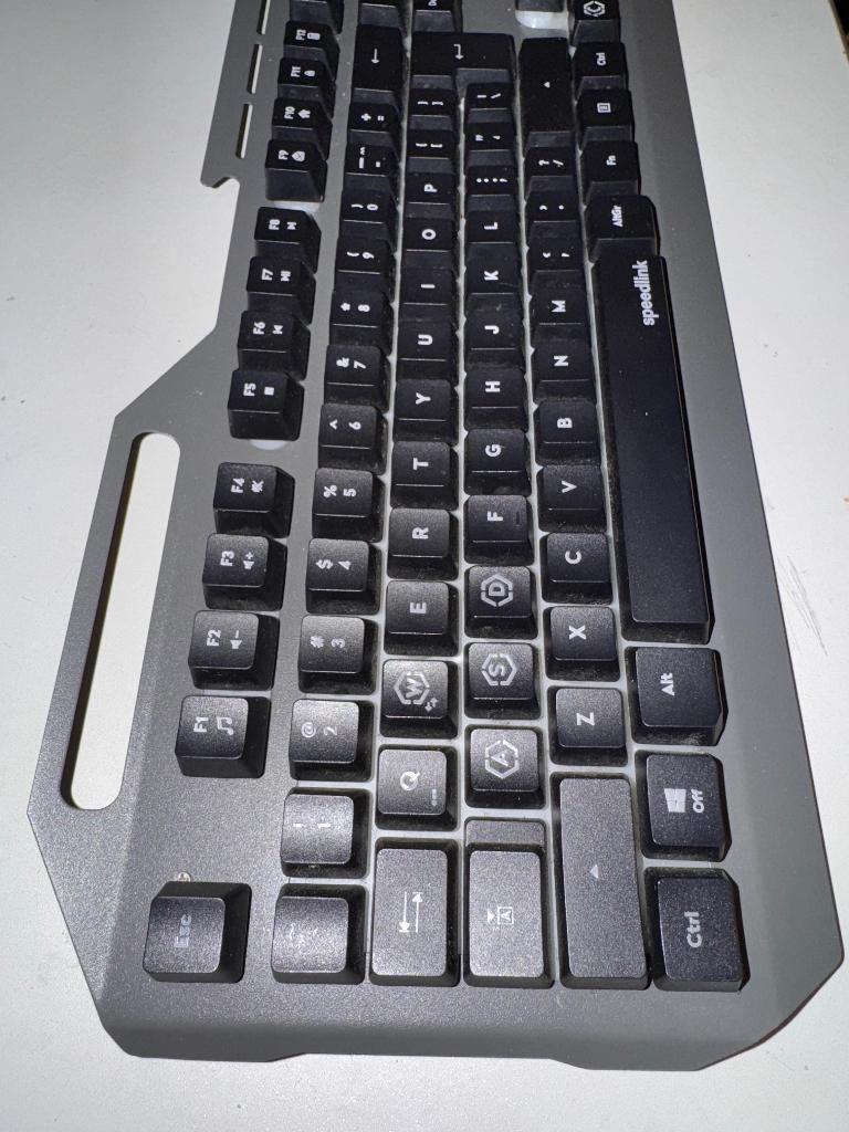 Nieuw: Fraai design TYALO gaming keyboard met RGB leds, Nieuw, Ophalen of Verzenden, Qwerty, TYALO